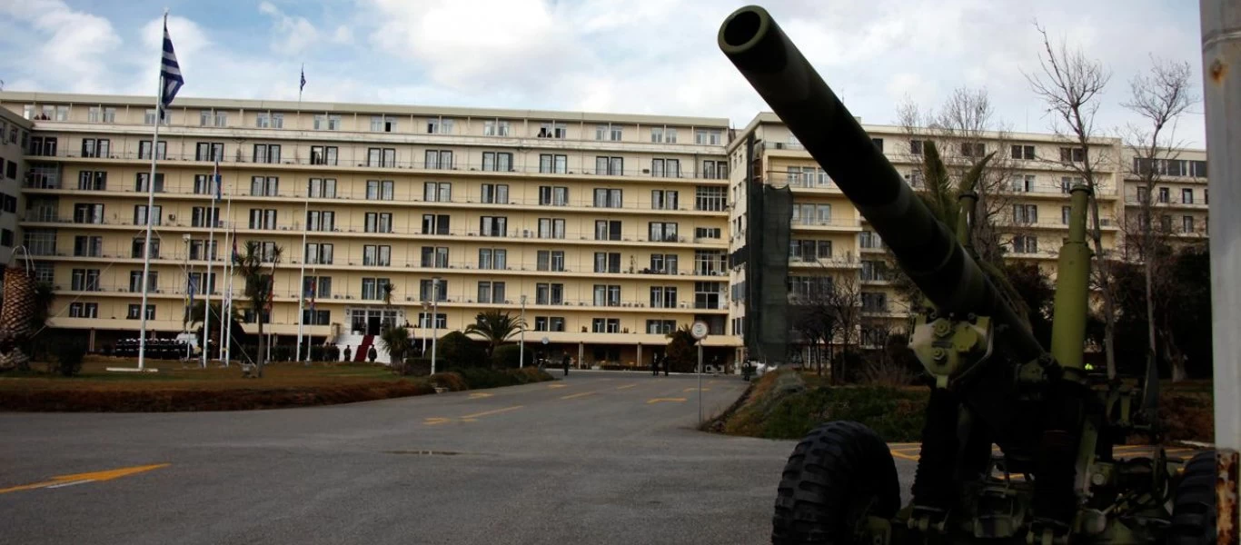 Και οι Ένοπλες Δυνάμεις στη «μάχη» κατά του κορωνοϊού - Αναμένεται να παραδοθούν 150.000 χειρουργικές μάσκες